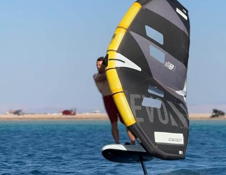 WINGFOIL CAMP SARDEGNA