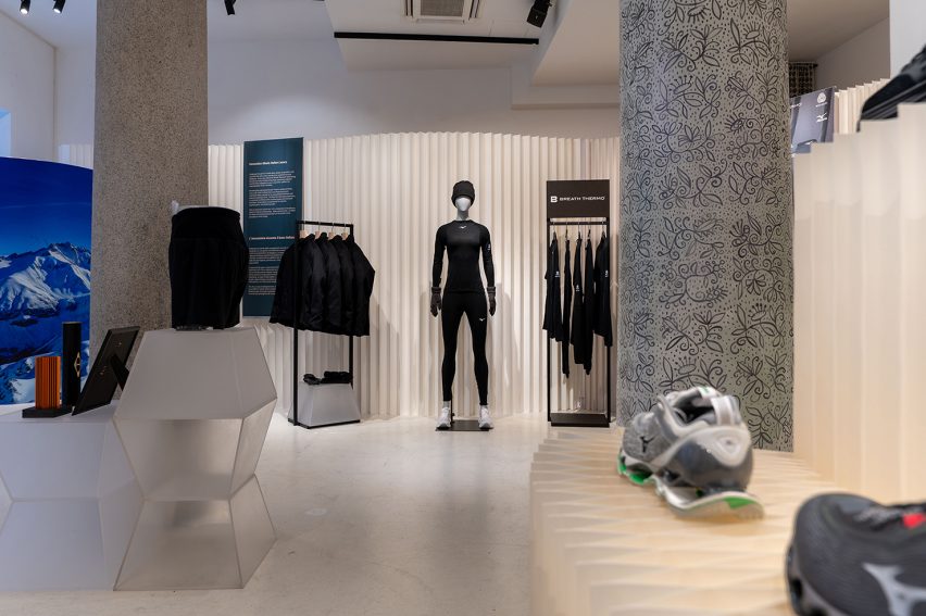 Mizuno 10 Corso Como Pop Up Store