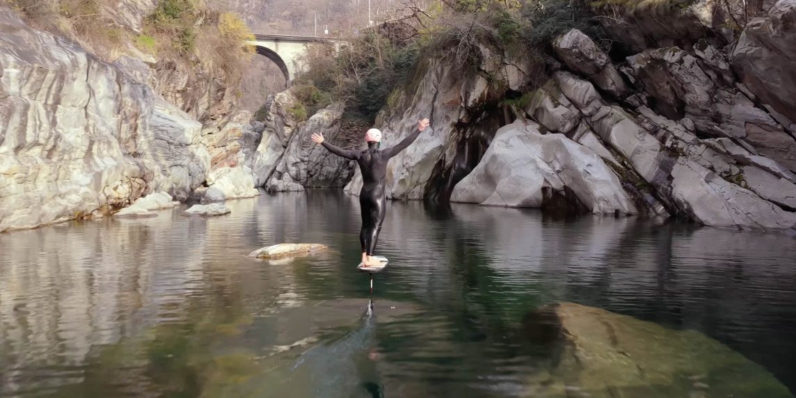 Sabfoil Leviathan Blackbird