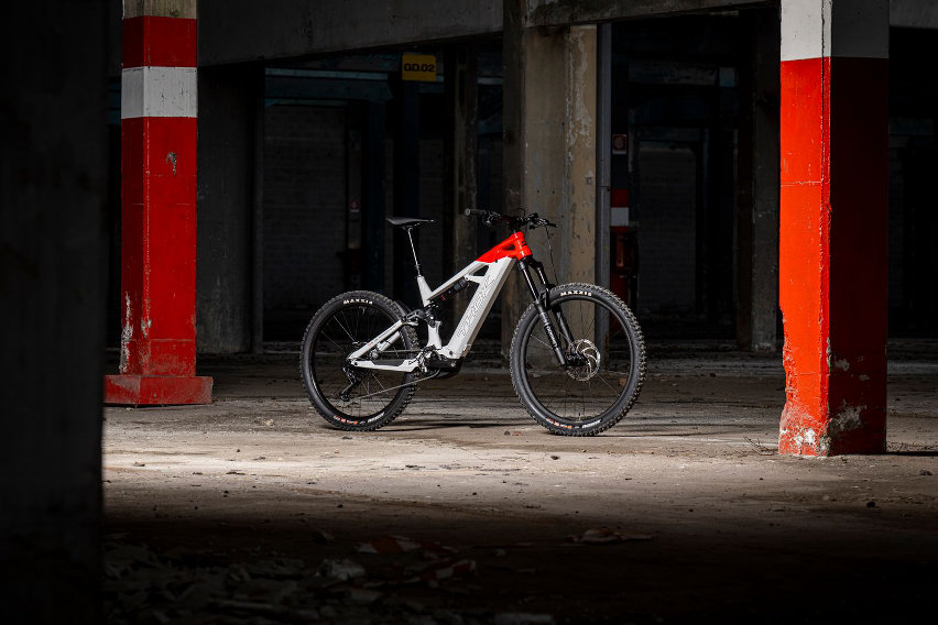 Thok Cervinia - tk02 white heat