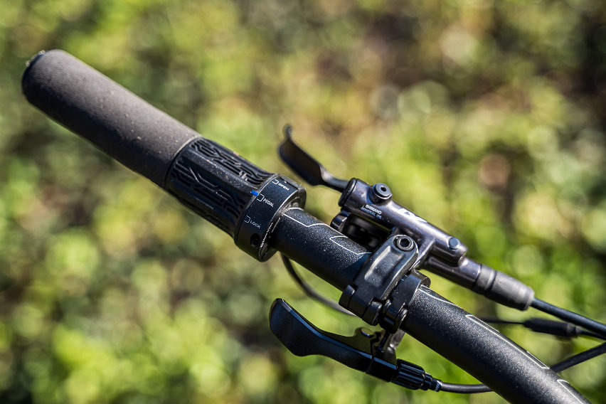 origine théorème tr - bike preview - comando ammo