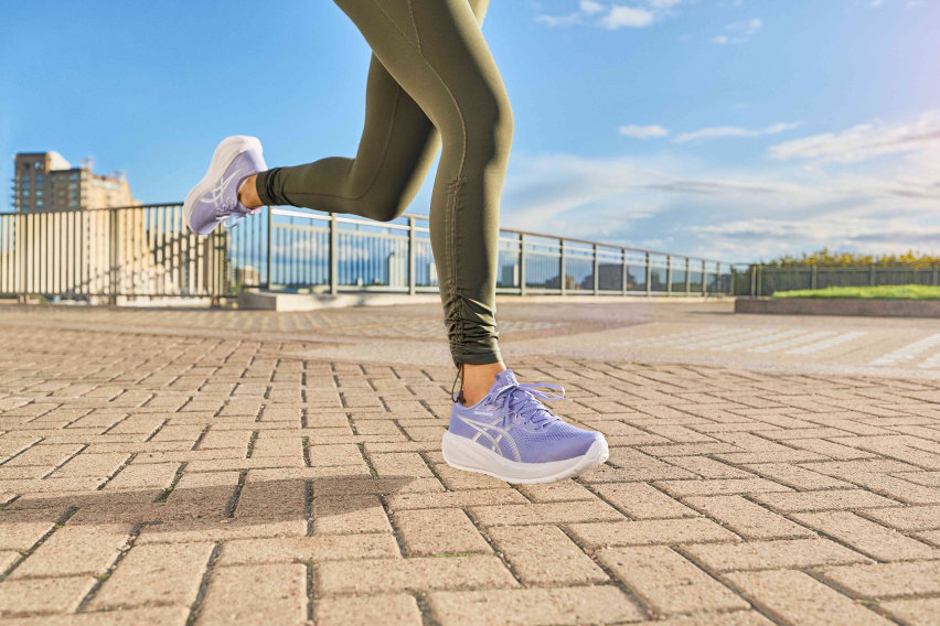 ASICS Gel-Cumulus 28