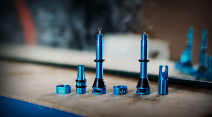 Peaty's Holeshot Fast Flow - valvola tubeless - cover