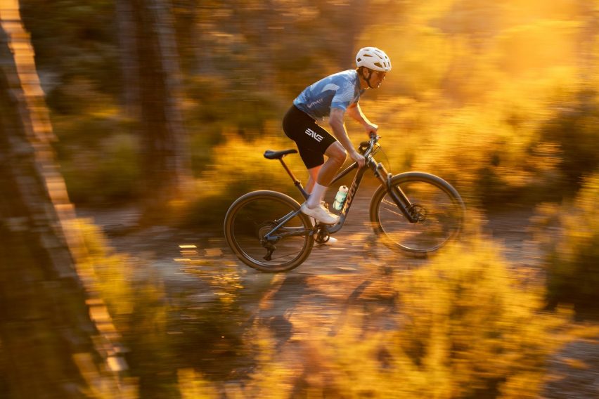 pivot mach 4 sl 2026 - action