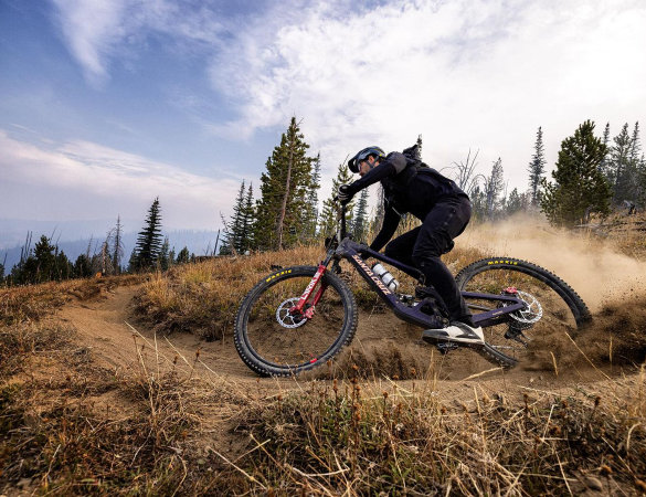 Santa Cruz No Missed Rides 2026 - cover