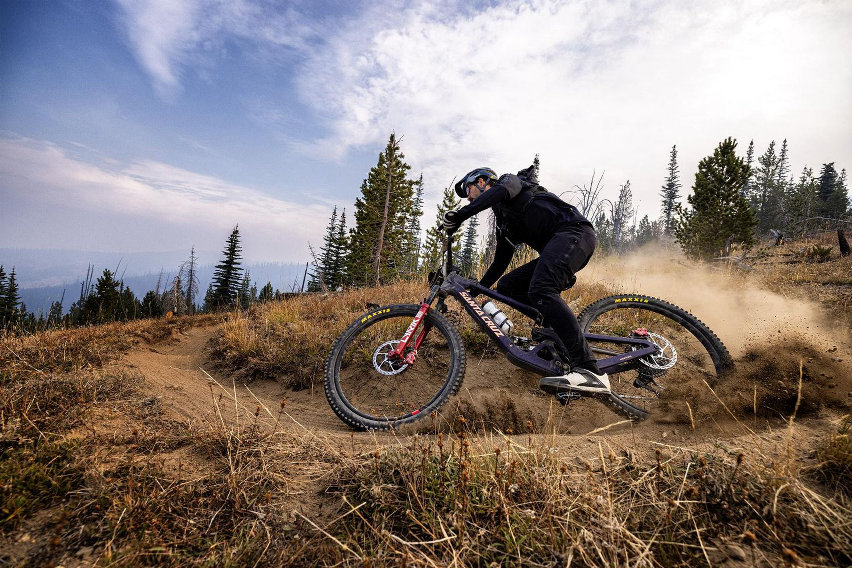 Santa Cruz No Missed Rides 2026 - cover