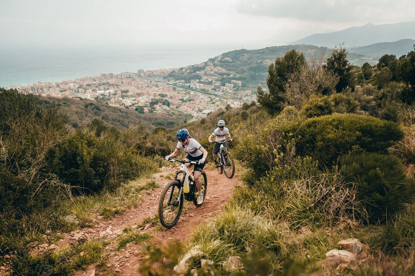 Bosch eMTB Athletes Camp 2026 - cover