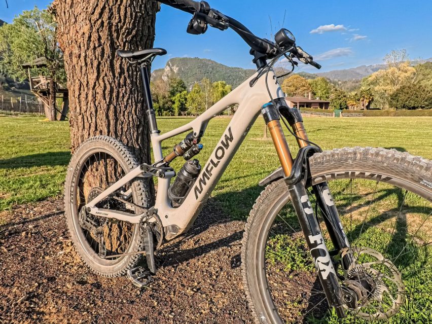 Amflow PX Carbon Pro - short test Avinox M2S - telaio