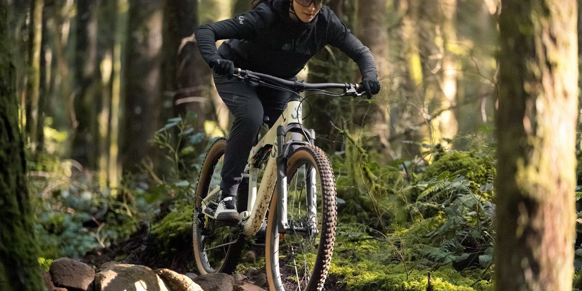 Giant Stance e Liv Embolden MY26: le nuove Trail Bike che alzano l’asticella del divertimento