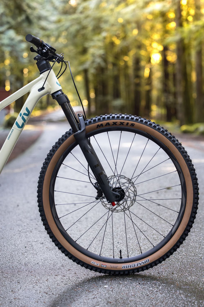 liv embolden my26 - pale moss - 03