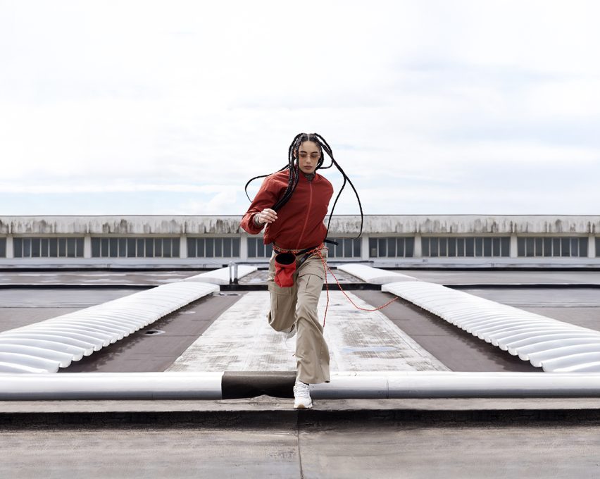 collective of moving ss26 people donna