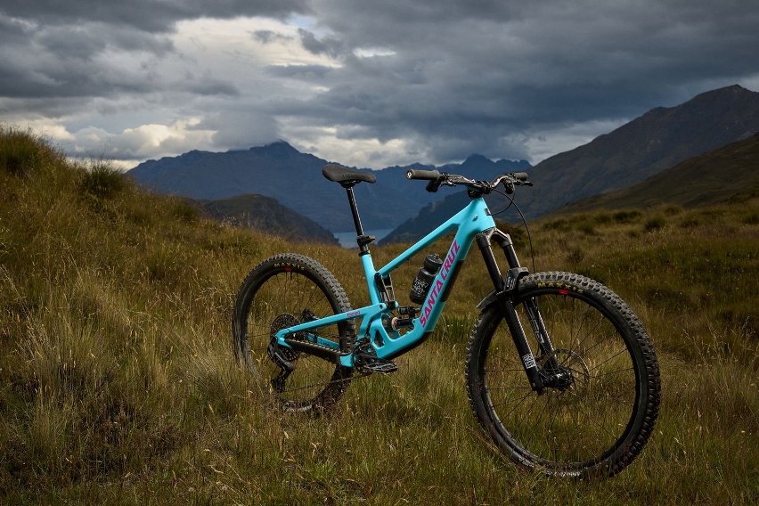 Santa Cruz Nomad 7 MY26 - cover