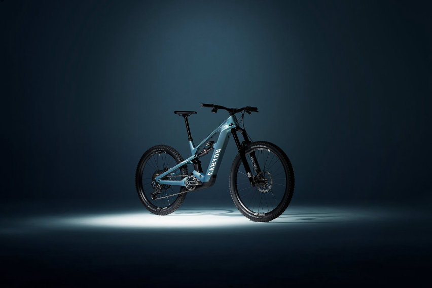 Canyon Strive:ON 2026 - cover