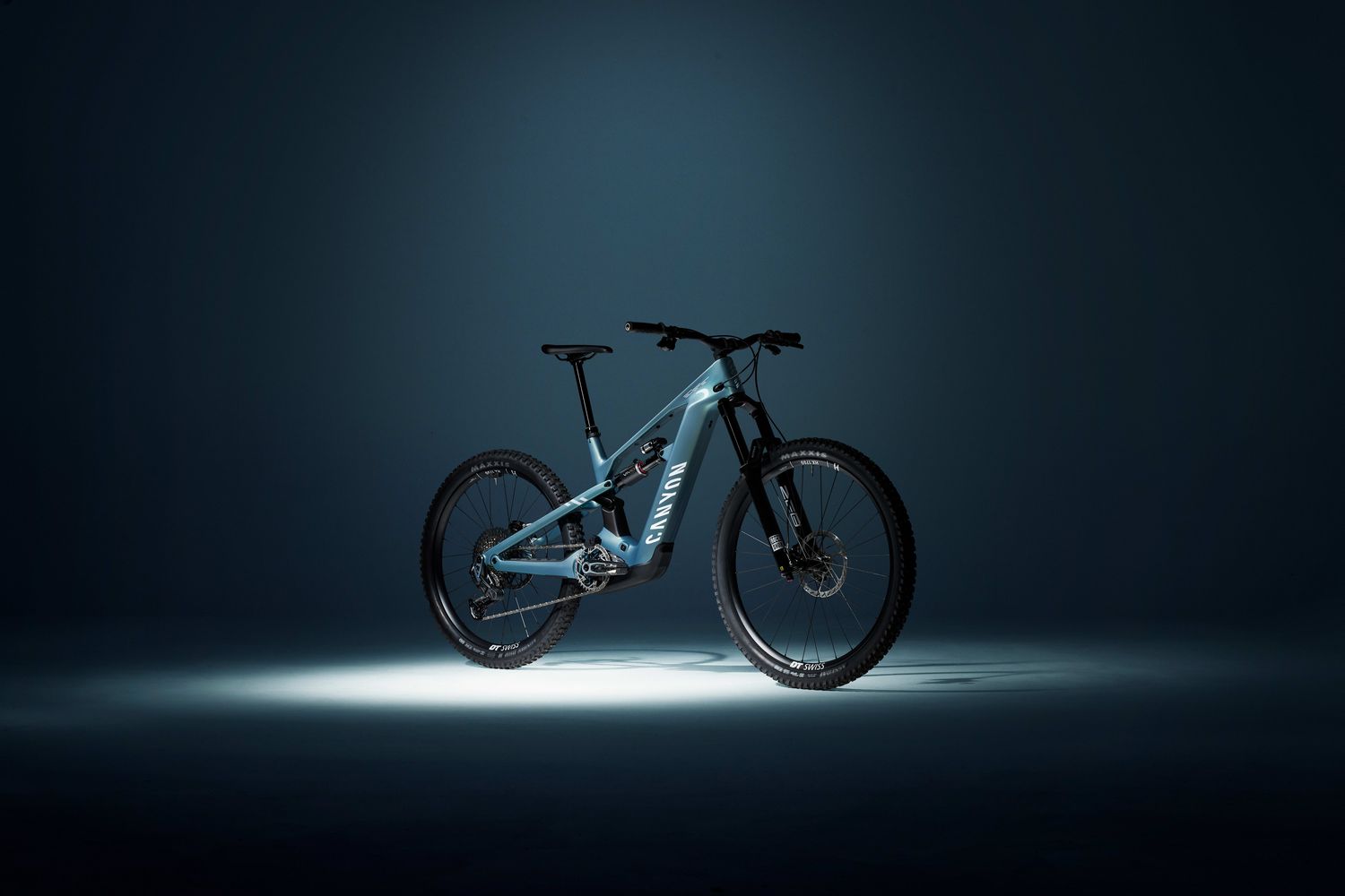 Canyon Strive:ON 2026 - cover