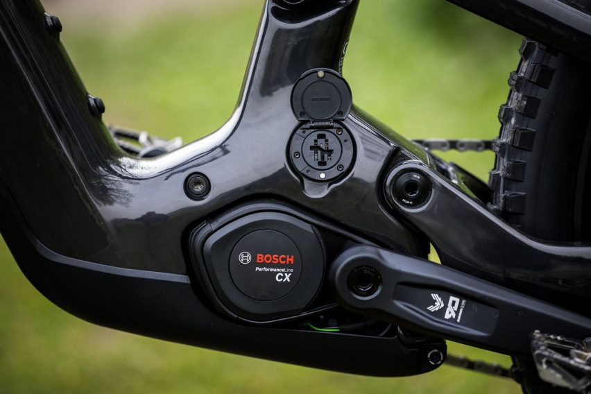 Canyon Strive:ON 2026 - motore bosch cx