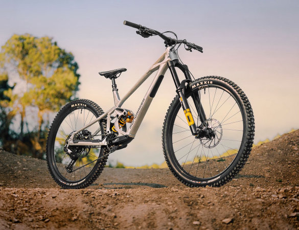 Mondraker Anark 2026: la nuova gravity bike per il puro divertimento