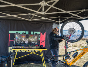 toolboxwars - officina mobile the house of racing - cover