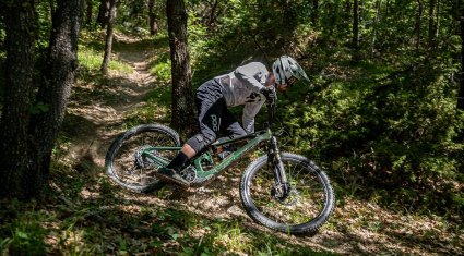 Mondraker Zendit RR S: eMTB full carbon con motore Avinox M2S - cover new