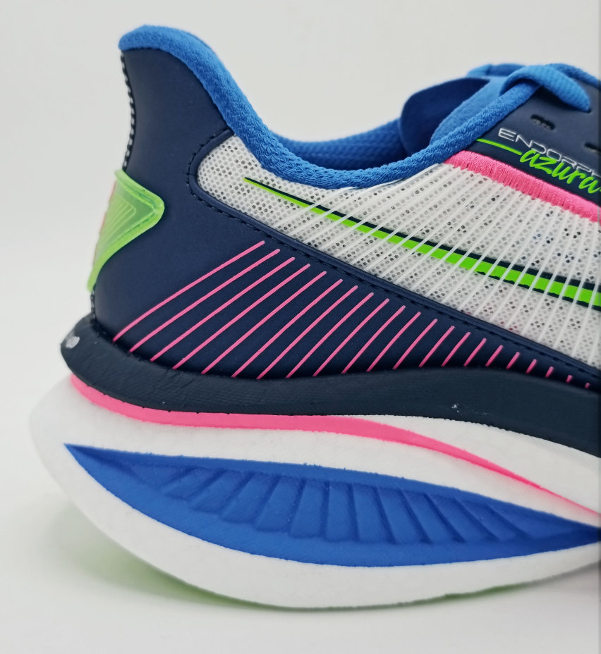 Saucony Endorphin Azura