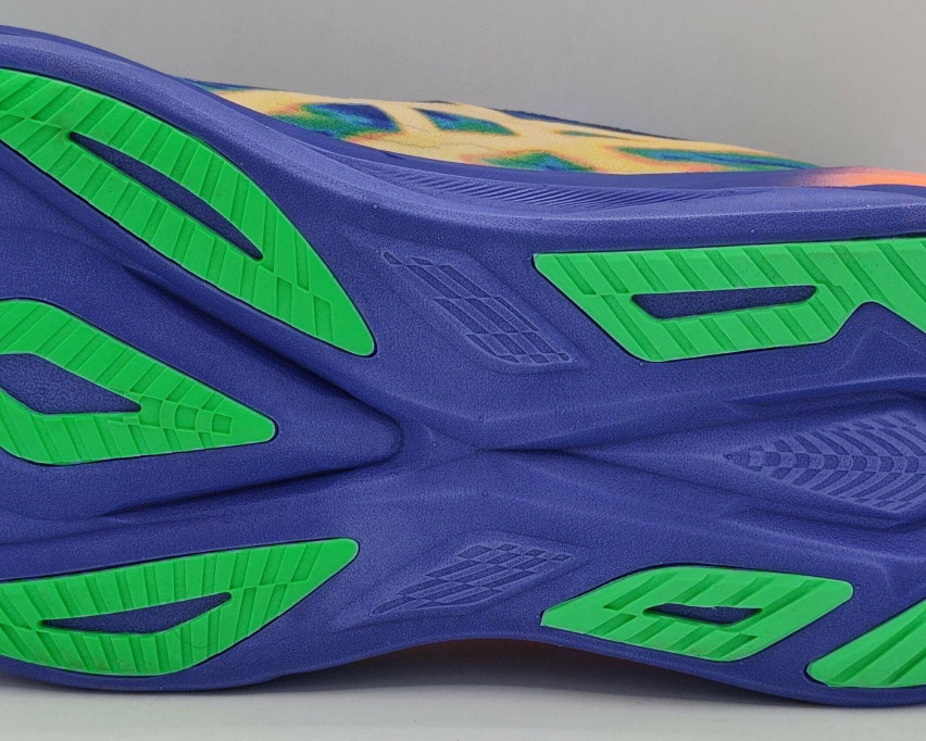 ASICS Superblast 3