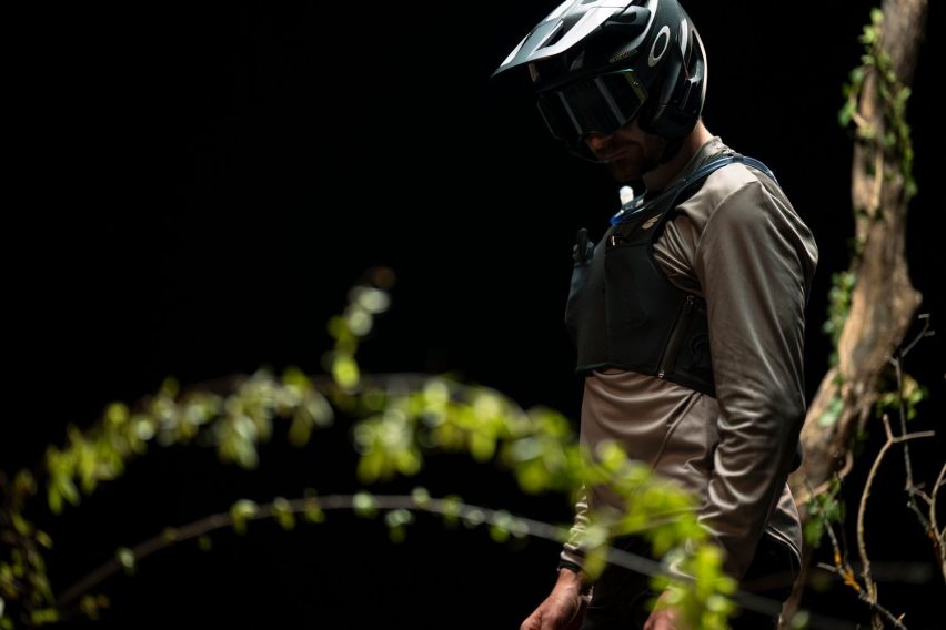 Bluegrass Venture Vest - lifestyle
