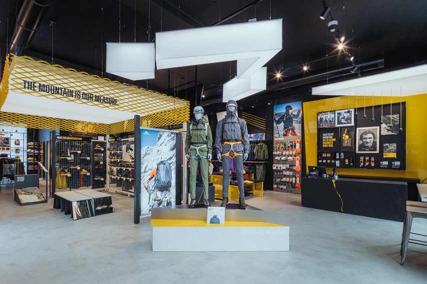 Brand store La Sportiva Arco