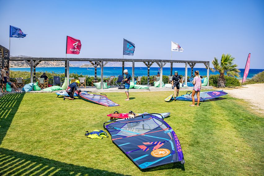 meltemi windsurf karpathos devils bay