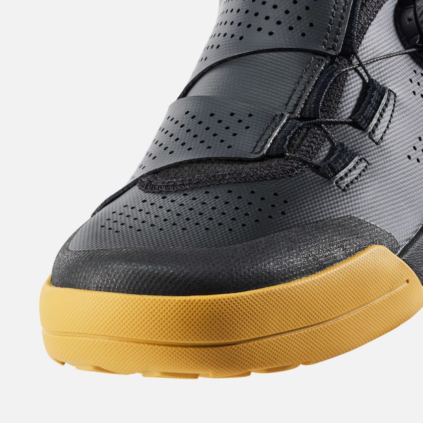 canyon loamr flat - scarpe mtb trail e bike park - punta