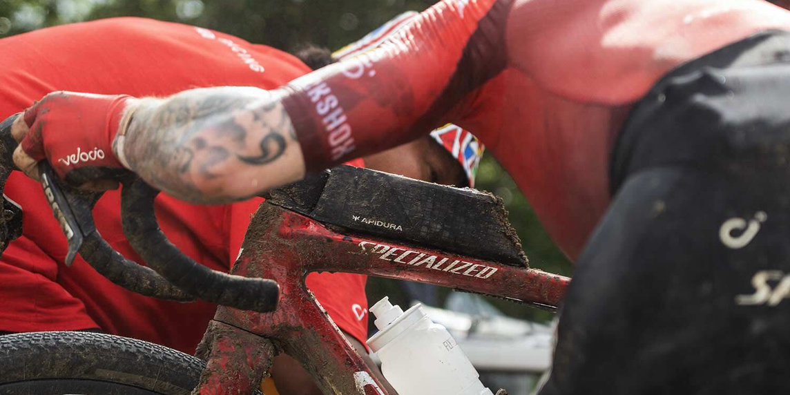 Apidura Aero Bolt-On: più aerodinamica e capacità di carico per il gravel racing