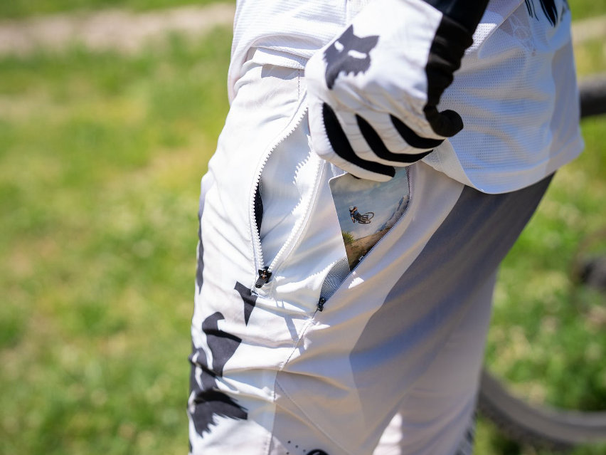 Fox Flexair Diffuse SE maglia e pantaloni MTB - tasche pantaloni