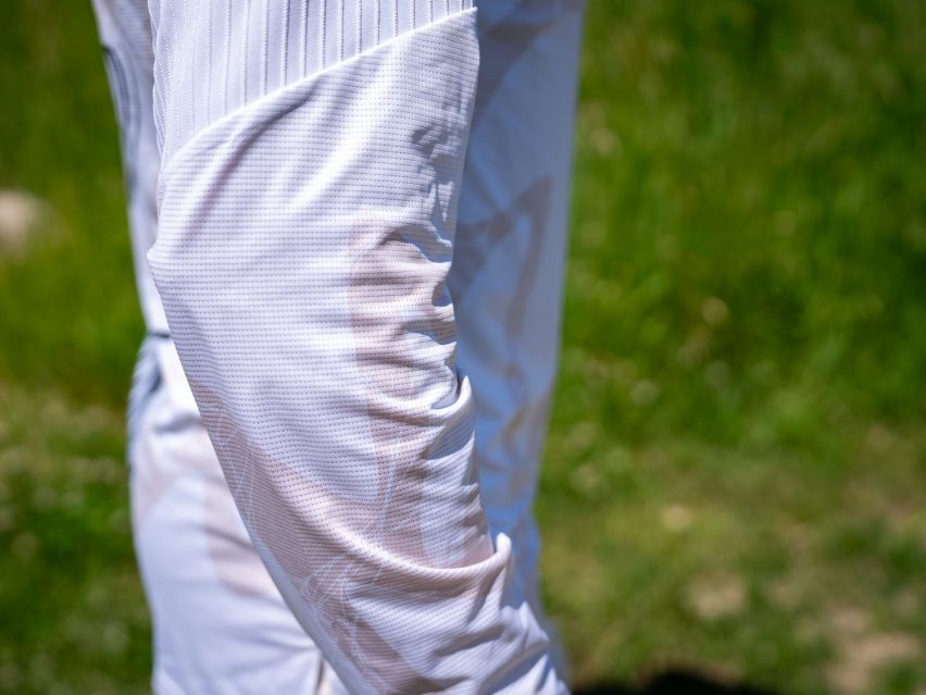 Fox Flexair Diffuse SE maglia e pantaloni MTB - manica maglia