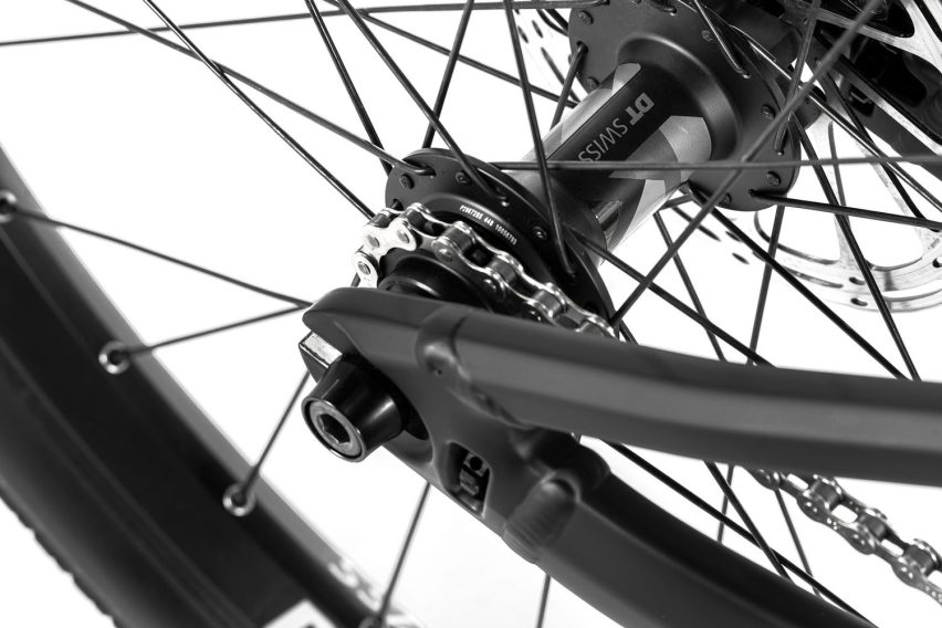 mondraker kaoz - dirt jump and pump track bike - 02