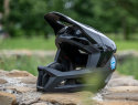 Leatt Gravity 5.0 - test casco full-face enduro - cover