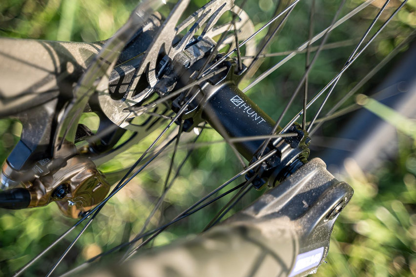 Hunt Proven Carbon Enduro H_Core V3 - preview ruote mtb - mozzo ant