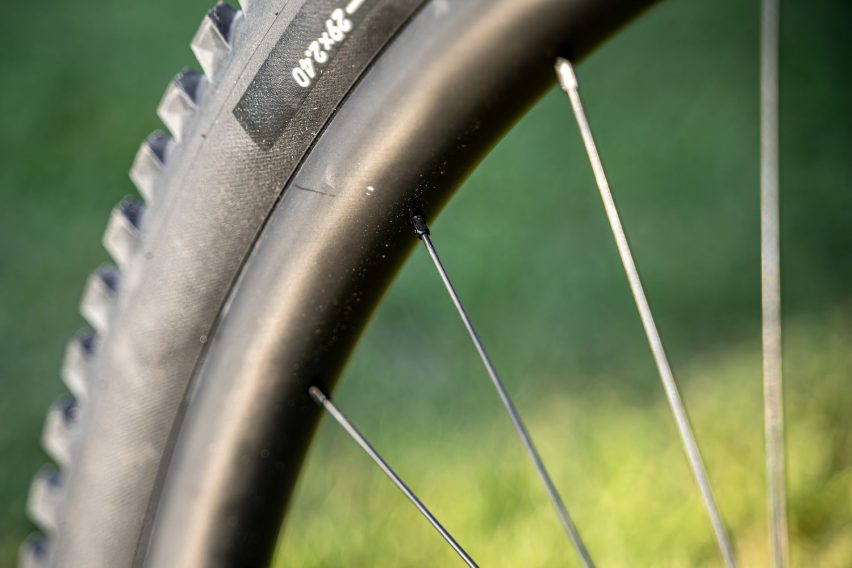 Hunt Proven Carbon Enduro H_Core V3 - preview ruote mtb - raggi