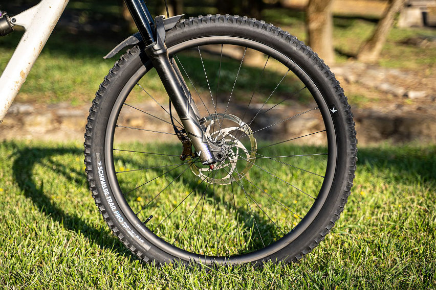 Hunt Proven Carbon Enduro H_Core V3 - preview ruote mtb - ruota ant