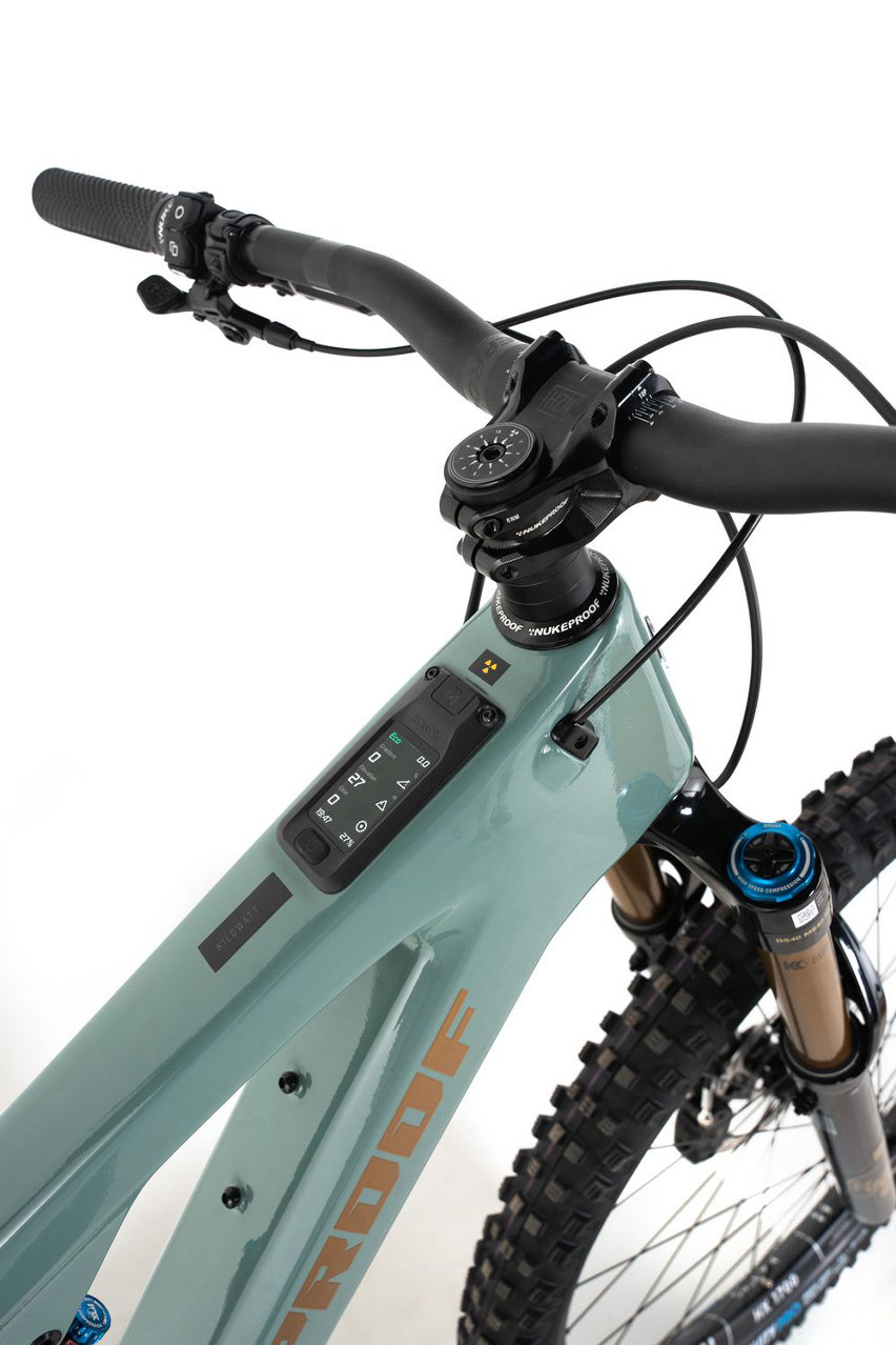 nukeproof kilowatt - emtb con avinox m2s - display