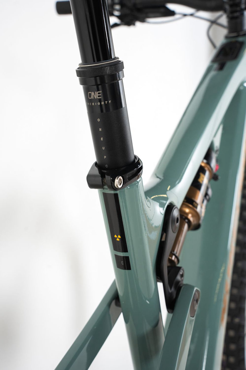 nukeproof kilowatt - emtb con avinox m2s - seatpost