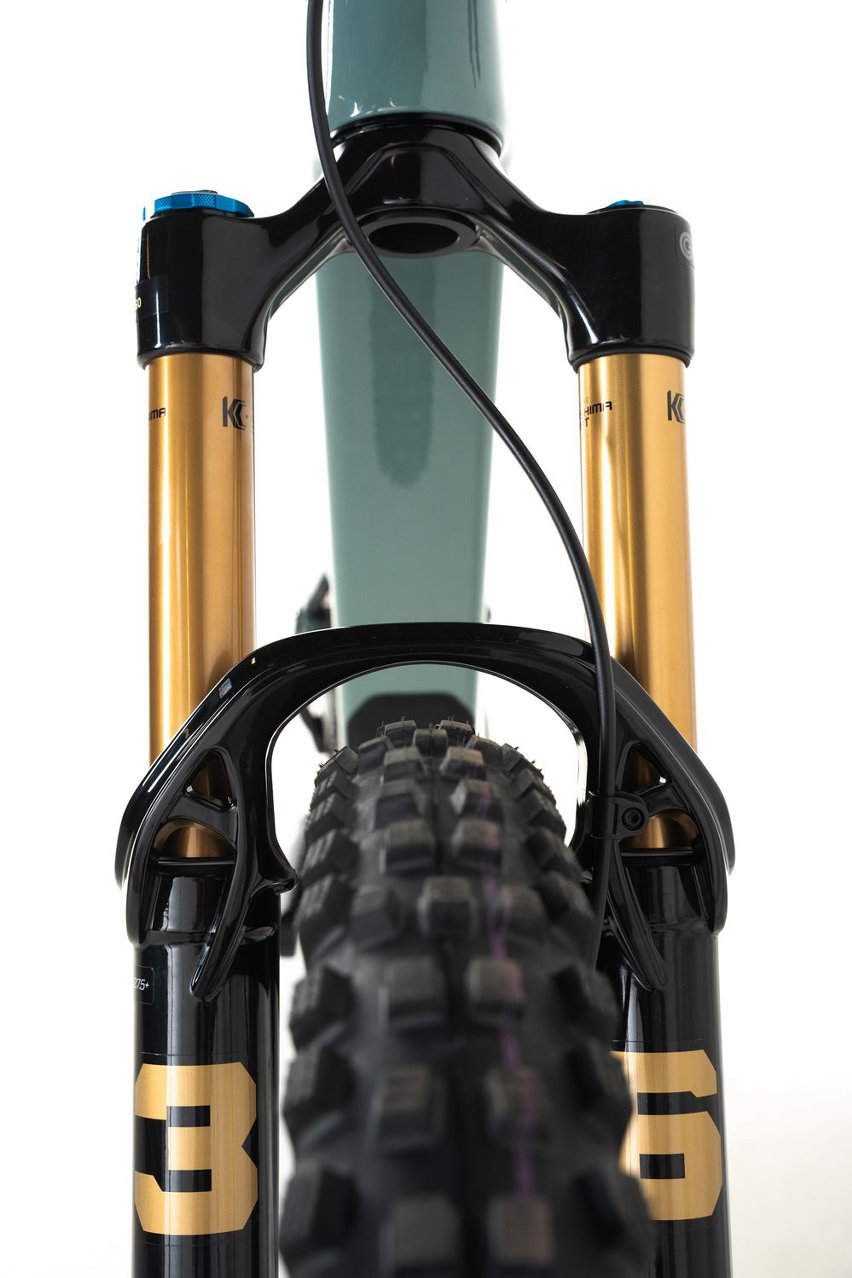 nukeproof kilowatt - emtb con avinox m2s - forcella