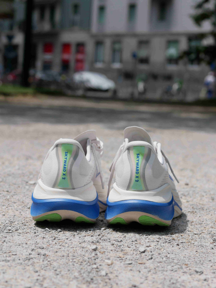 HOKA Skyward X 2, il test