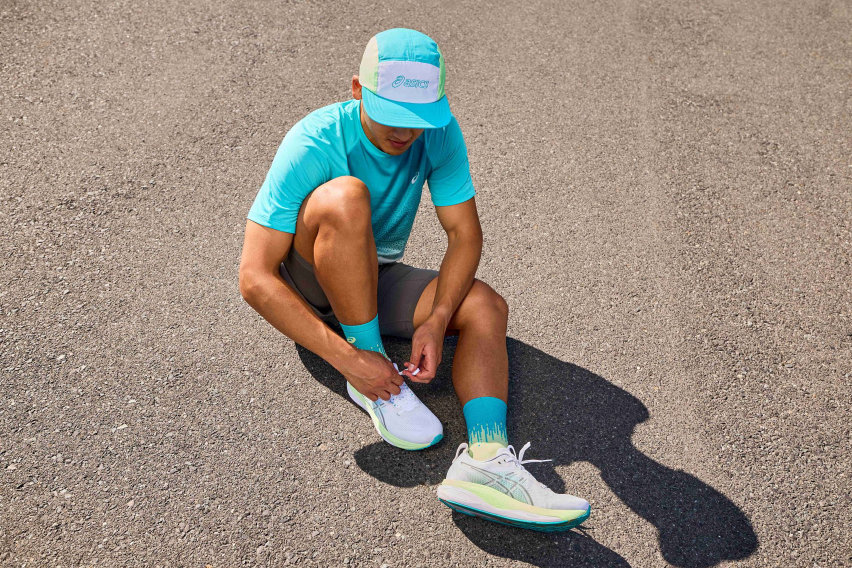 GEL-KAYANO 33 di ASICS