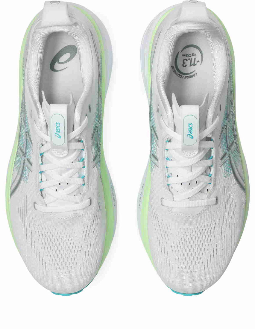 GEL-KAYANO 33 di ASICS