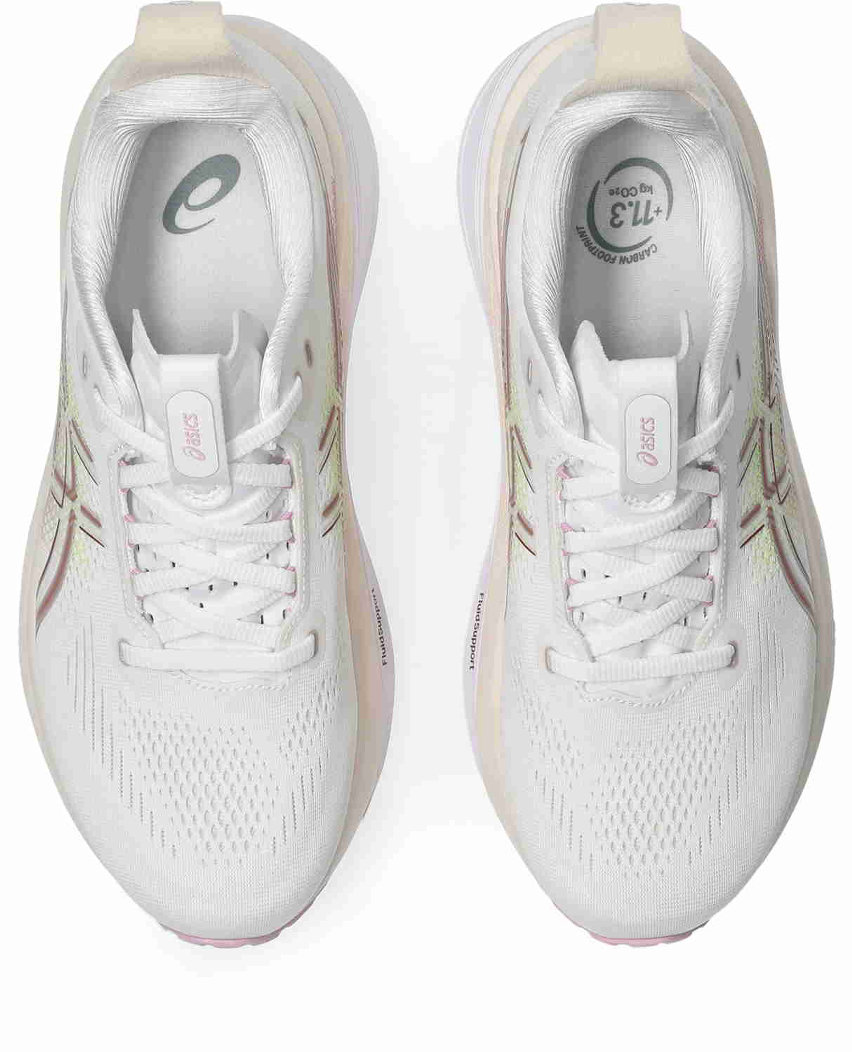 GEL-KAYANO 33 di ASICS