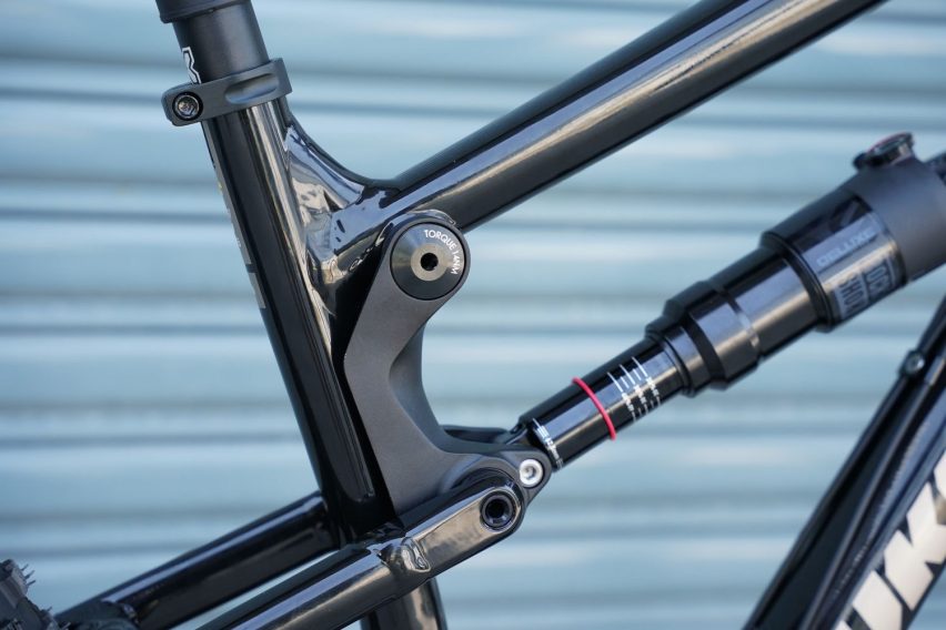 Nukeproof Tracker FS - mtb enduro entry level - link