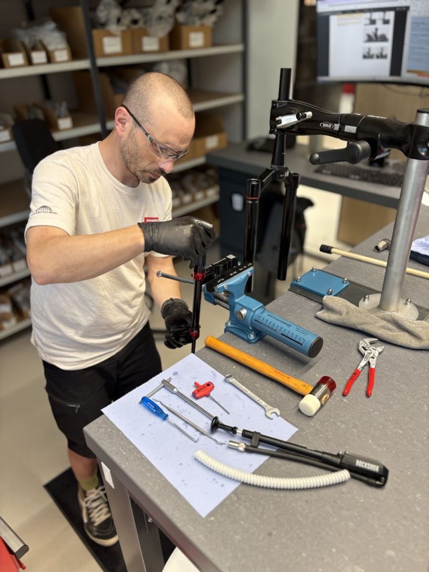 SRAM Technical Service Center Varese sede Morazzone - 01