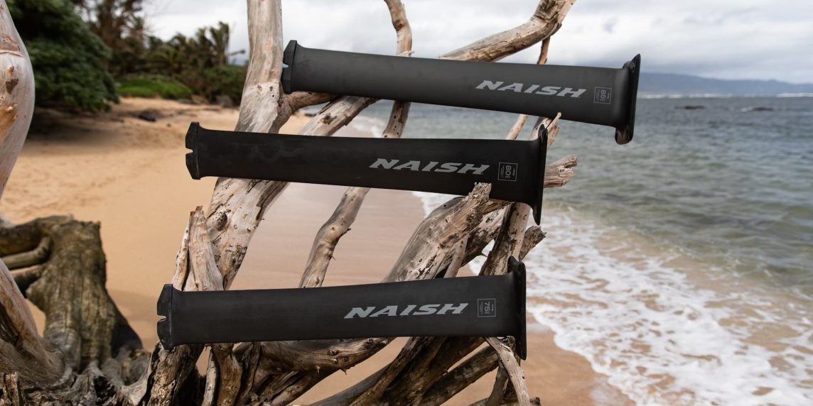 Naish: mast in carbonio, novità