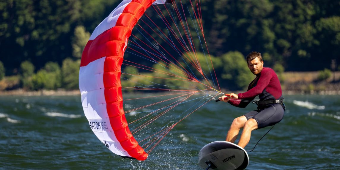 Nuovo Naish parawing