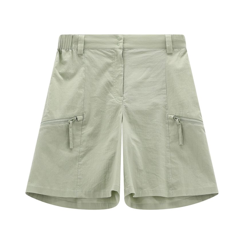 Jeanne Baret Bermuda Acacia