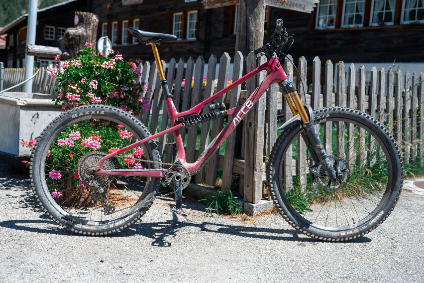 arc8 esxtra coil - short test mtb enduro - cover
