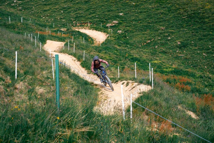 experience mtb vallese - leukerbad - jales flow trail 02